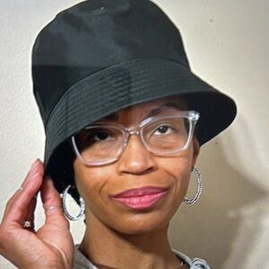 ❣️5 items $25 New! Foldable,packable,Black bucket hat 🎩 🆕